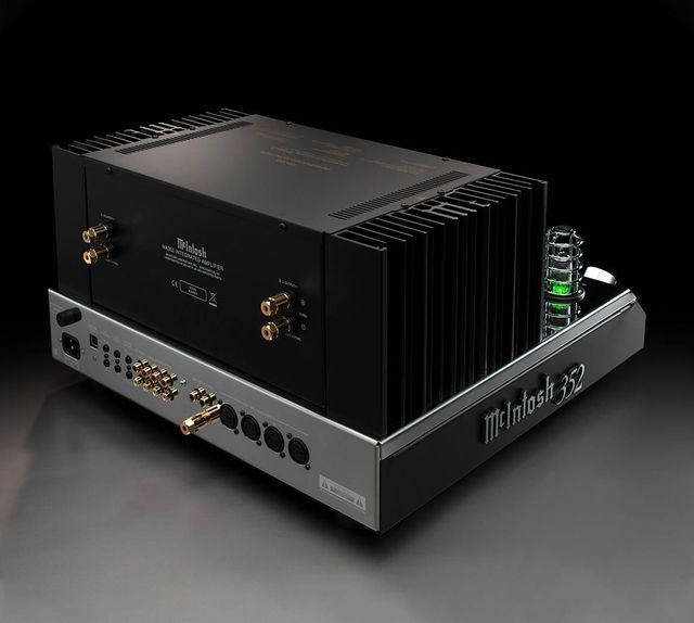 McIntosh® 2 Channel Integrated Amplifier 6
