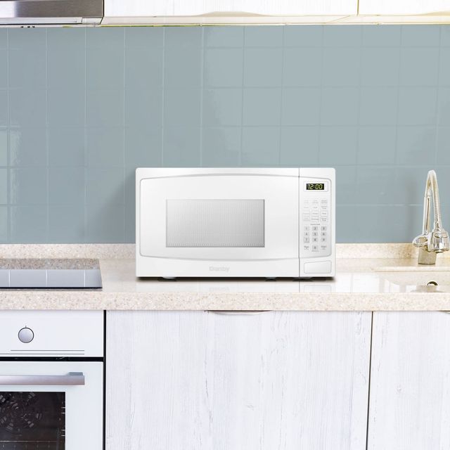 Danby® 0.9 Cu. Ft. White Countertop Microwave 8