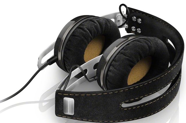 Sennheiser HD1 Black On-Ear Headset 4