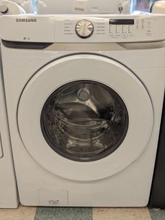 27 Inch Front Load Washer with 4.5 Cu. Ft. Capacity
