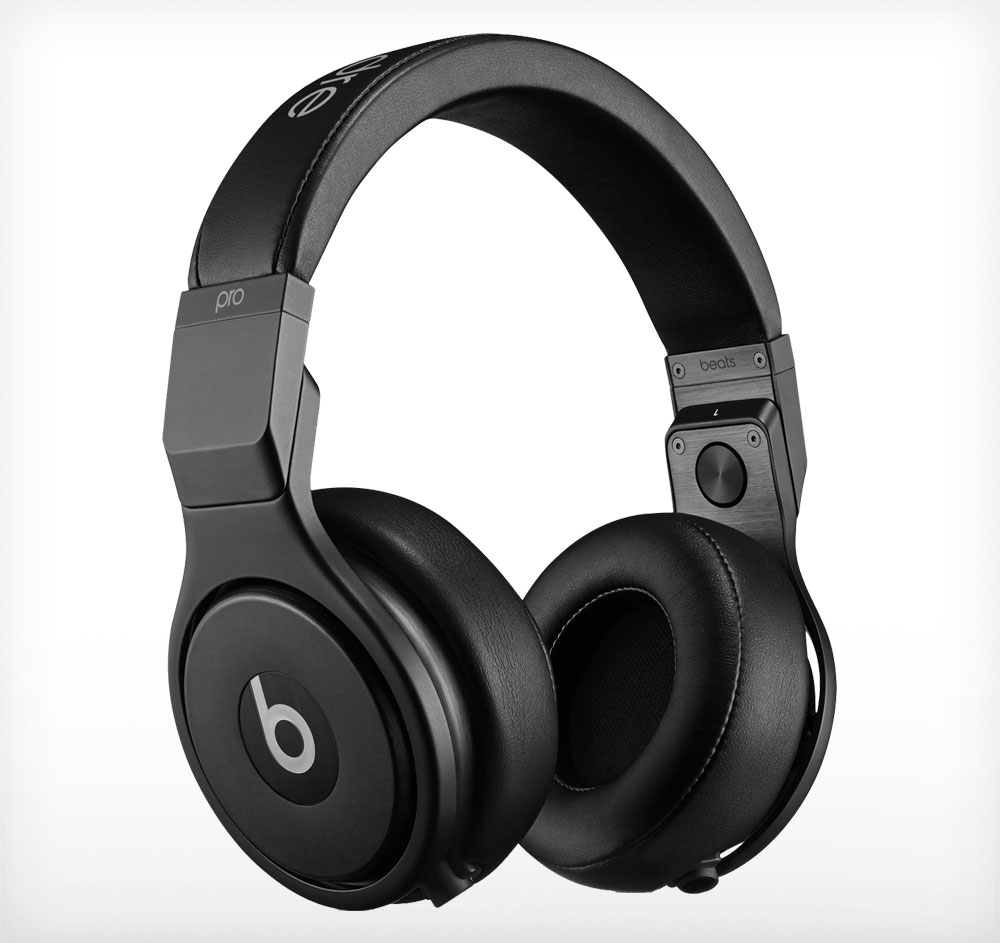 Beats by Dr. Dre Pro Blackout High Performance Professional DJ