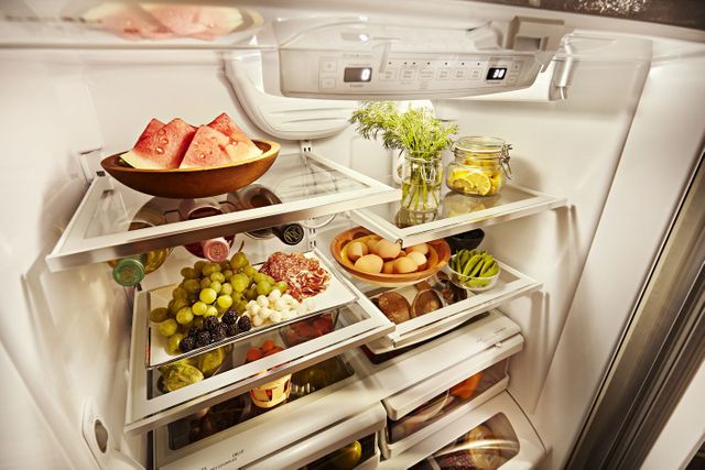 Réfrigérateur à portes françaises à profondeur de comptoir de 36 po KitchenAid® de 20,0 pi³ - Acier inoxydable 24