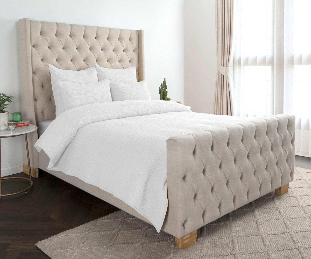 Classic Home Danica White 4 Piece King Quilt Set