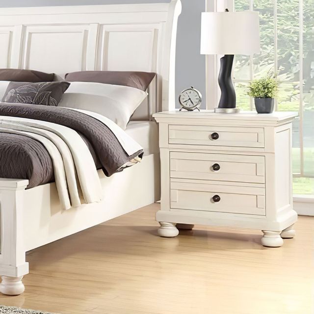 Avalon Savannah King Sleigh Bed, Dresser, Mirror & 2 Nightstands-3
