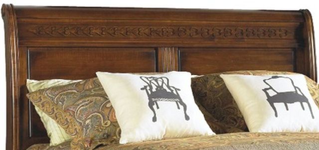 Durham Furniture George Washington Architect Vernon Queen Sleigh Bed With Low Footboard 2