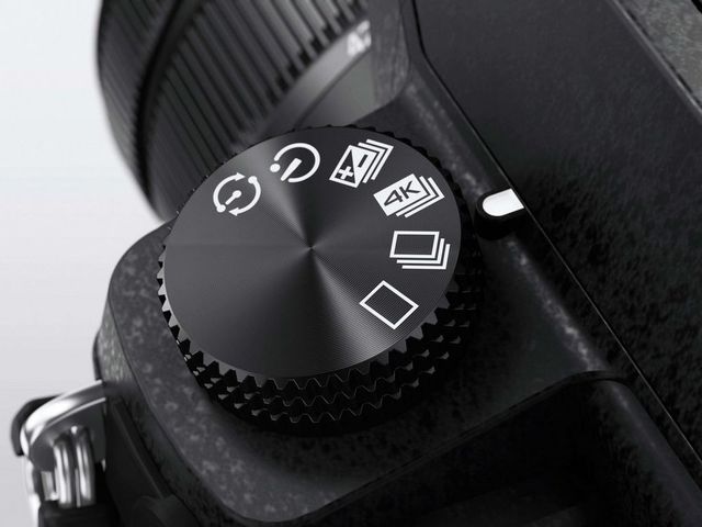 Panasonic® LUMIX G7 4K Mirrorless Interchangeable Lens Camera Kit 6