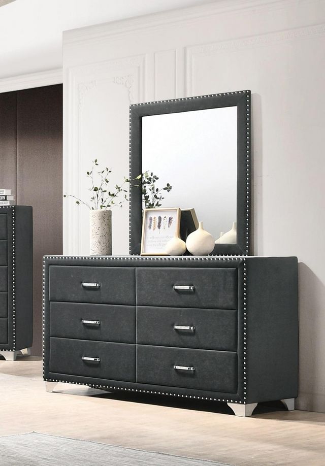Gabbyll Dresser and Mirror (Upholstered)
