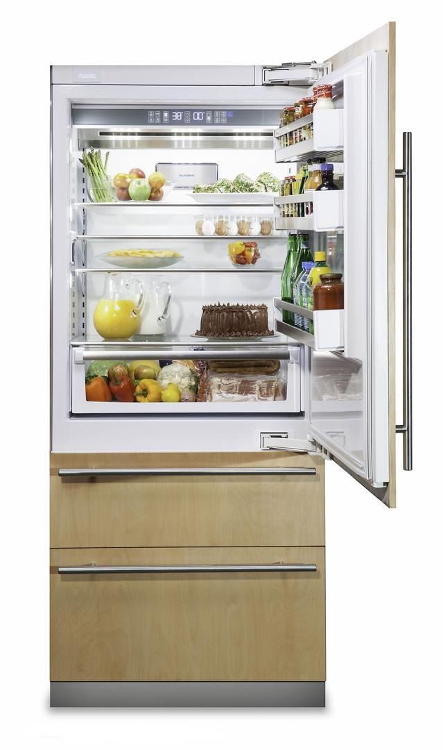 Viking® Professional 7 Series 20 Cu. Ft. Custom Panel Built In Bottom Freezer Refrigerator 4