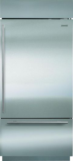 Sub-Zero® 21.7 Cu. Ft.Stainless Steel Bottom Freezer Refrigerator-BI-36UID/S/TH-RH