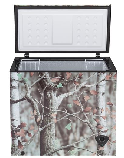 GE® 7.0 Cu. Ft. Manual Defrost Chest Freezer-Camouflage 1