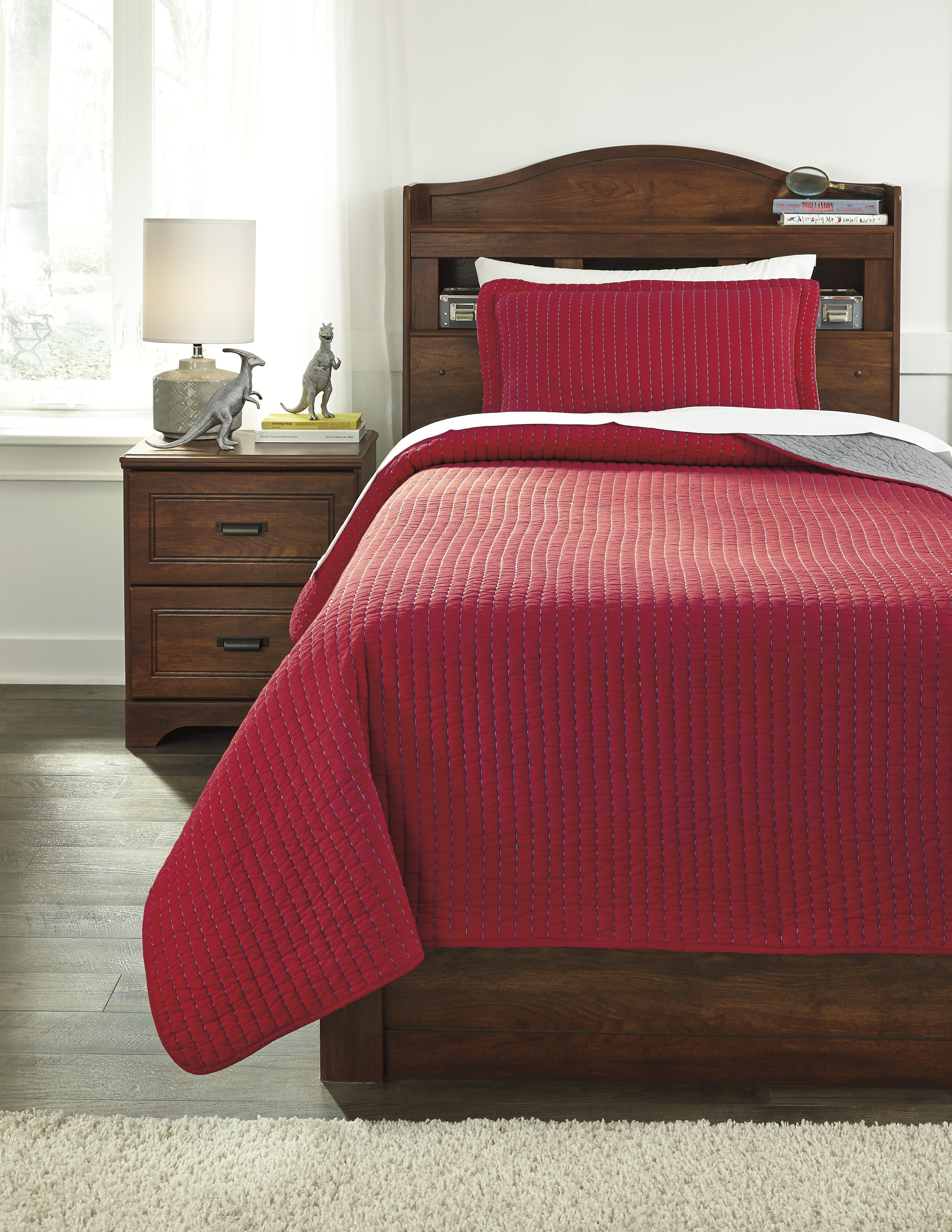 Signature Design by Ashley® Dansby Gray/Red Twin Coverlet Set