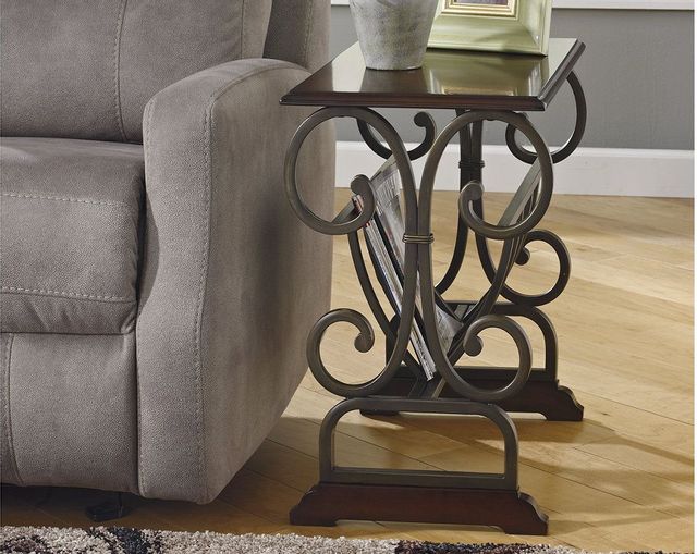 Signature Design by Ashley® Braunsen Brown Chairside End Table 5