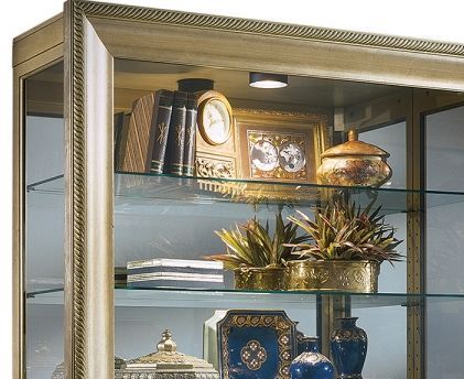 Philip Reinisch Co Vermeer Gold Leaf Fine Art Picture Frame Curio Cabinet 1