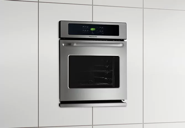 Frigidaire® 27" Electric Single Oven Built In-Stainless Steel 6