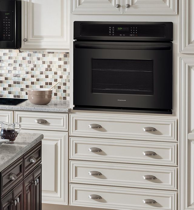 Frigidaire® 27" Black Electric Built In Single Oven 7