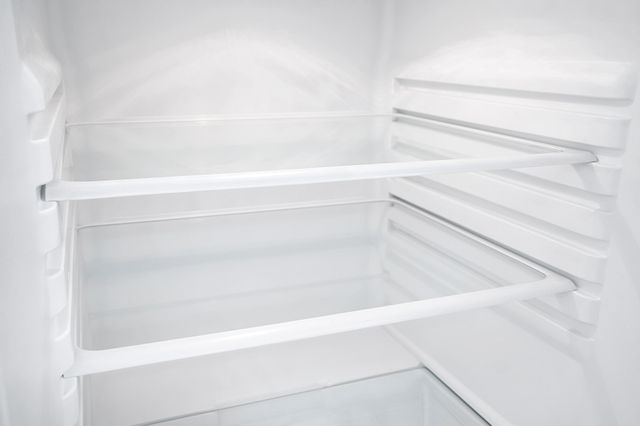 Frigidaire® 12 Cu. Ft. Top Freezer Apartment Size Refrigerator-Silver Mist 7