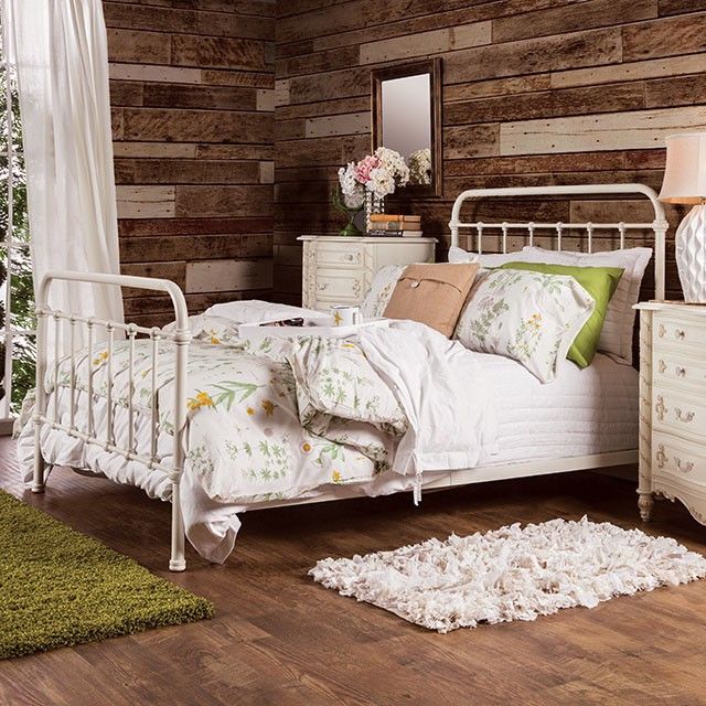 Furniture of America® Iria Queen Metal Bed
