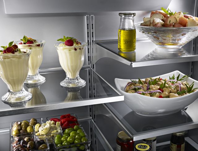 Réfrigérateur à portes françaises de 42 po KitchenAid® de 24,2 pi³ - Acier inoxydable 6