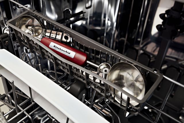 KitchenAid® 24" Stainless Steel with PrintShield™ Finish Built In Dishwasher 2
