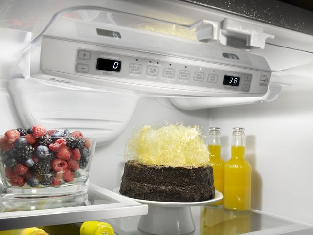 Réfrigérateur à portes françaises à profondeur de comptoir 36 po KitchenAid® de 22,0 pi³ - Acier inoxydable 4
