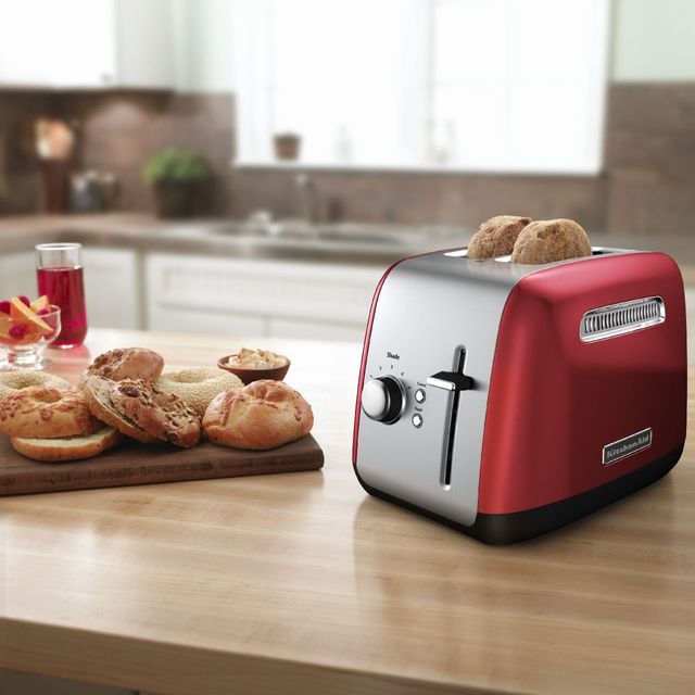 KitchenAid® Contour Silver Toaster 11