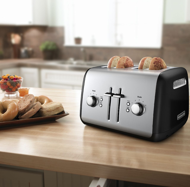 KitchenAid® Contour Silver Toaster 17