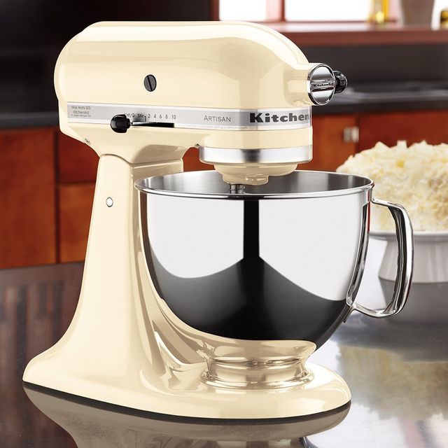 KitchenAid® Artisan® Series Almond Cream Stand Mixer 3