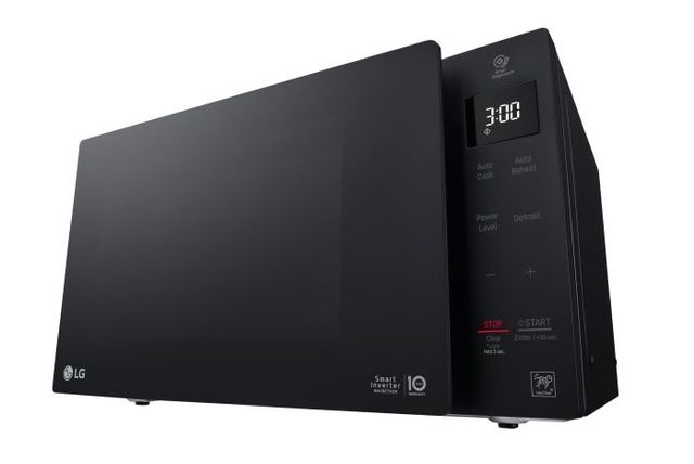 LG NeoChef™ Countertop Microwave-Smooth Black 6