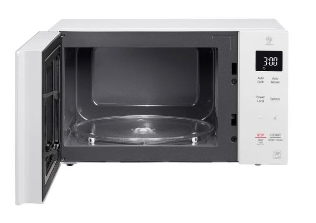 LG NeoChef™ Countertop Microwave-Smooth White 3