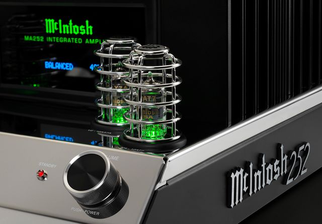 McIntosh® 2 Channel Integrated Amplifier. On Display In-Store 3