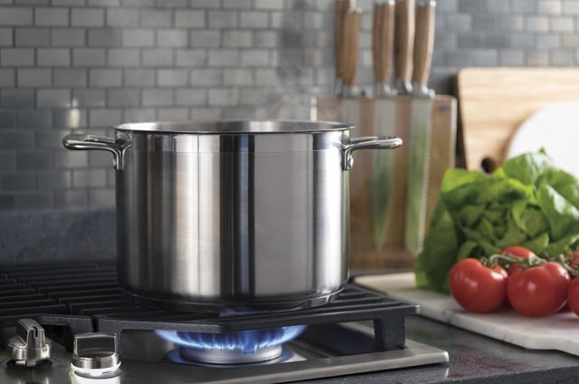 GE® Profile™ 30" Stainless Steel Gas Cooktop 4