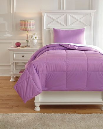 Signature Design by Ashley® Plainfield Lavender 2-Piece Twin Comforter Set-2