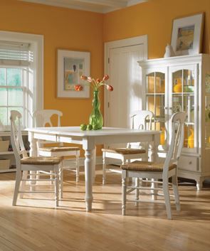 John Thomas Simply Linen Leg Dining Room Table And Chairs Set 