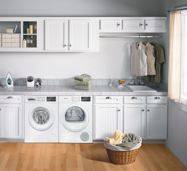 Bosch 300 Series 2.2 Cu. Ft. White Front Load Washer 6