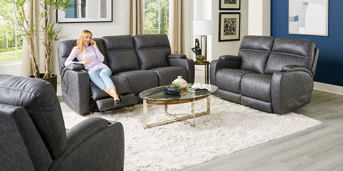 Avenger gray power online reclining sofa