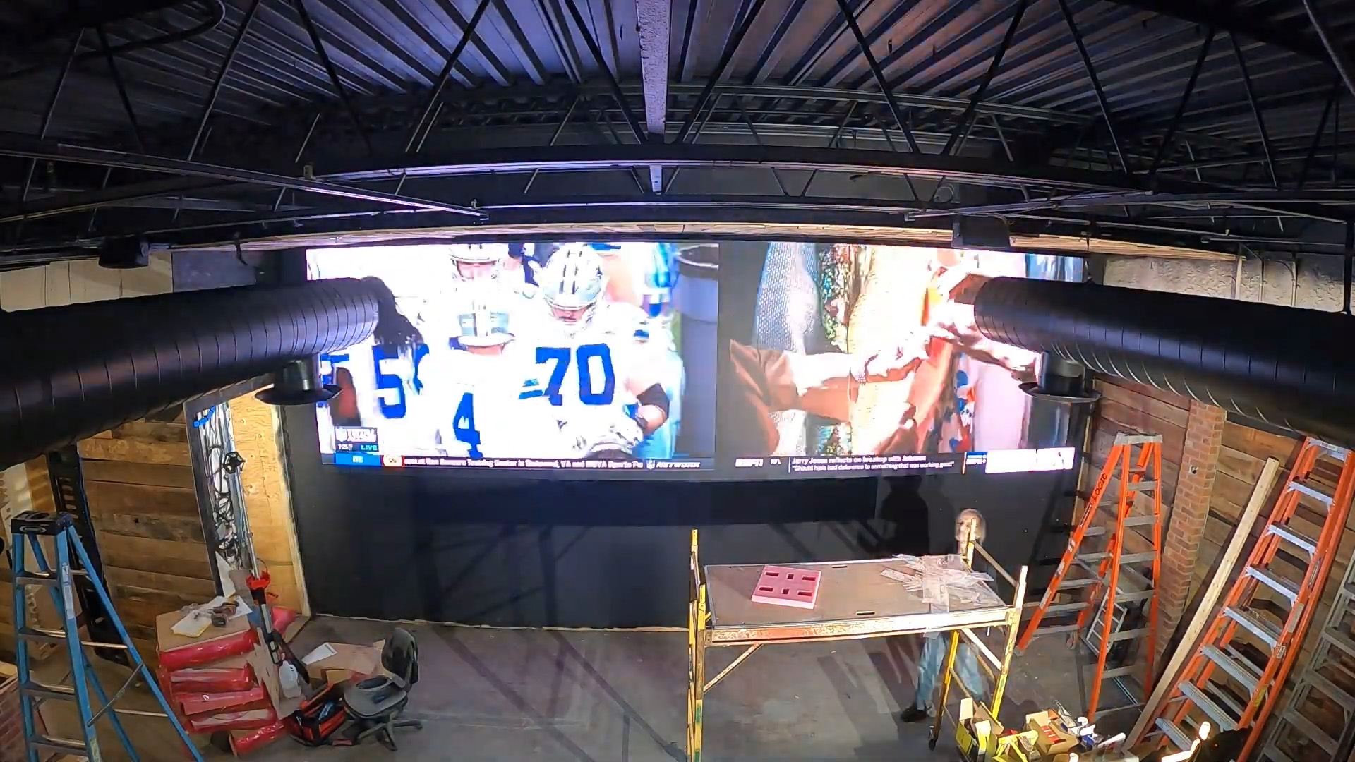 The Sportsbook Bar and Grill - Planar Video Wall